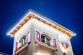 Dorfkrug Kaprun - Luxury Suites & Appartements